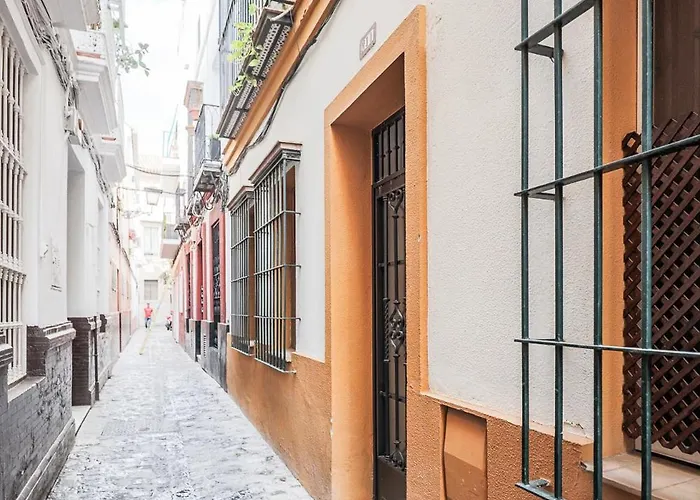 Lanza Tranquilo Y Acogedor 塞维利亚