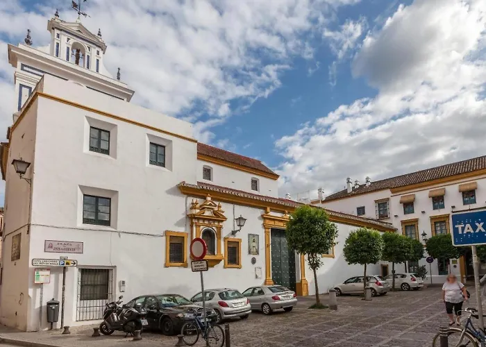 Lanza Tranquilo Y Acogedor 塞维利亚